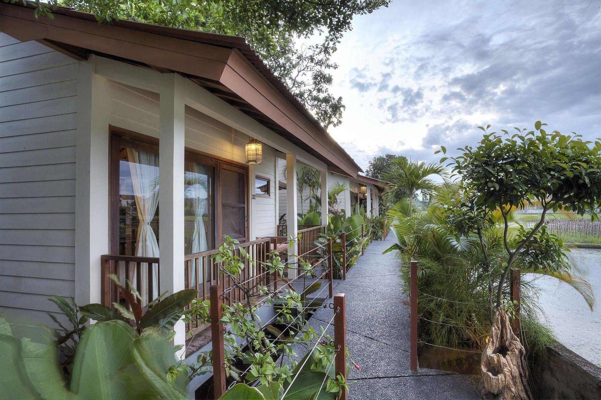 The Studio Seminyak Exteriör bild